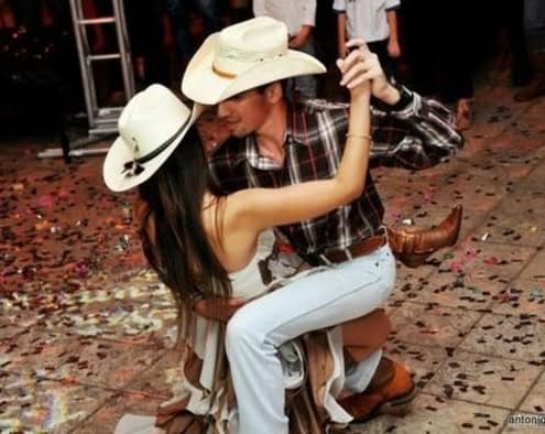 Our private Two Step dance lessons carousel cowboy couple 495x394 - Our private Two Step dance lessons